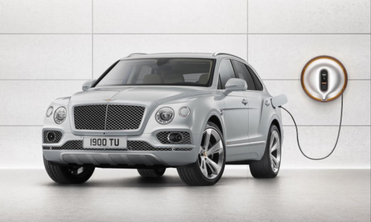 Bentley Plans Luxury Electric SUV for 2026, Maintaining Performance and Style in Electrified Future (2)