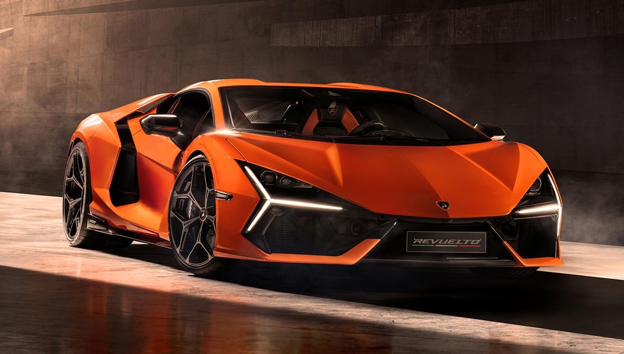 Lamborghini Revuelto Redefines Hybrid Hypercar Excellence with Power, Innovation, and Luxury