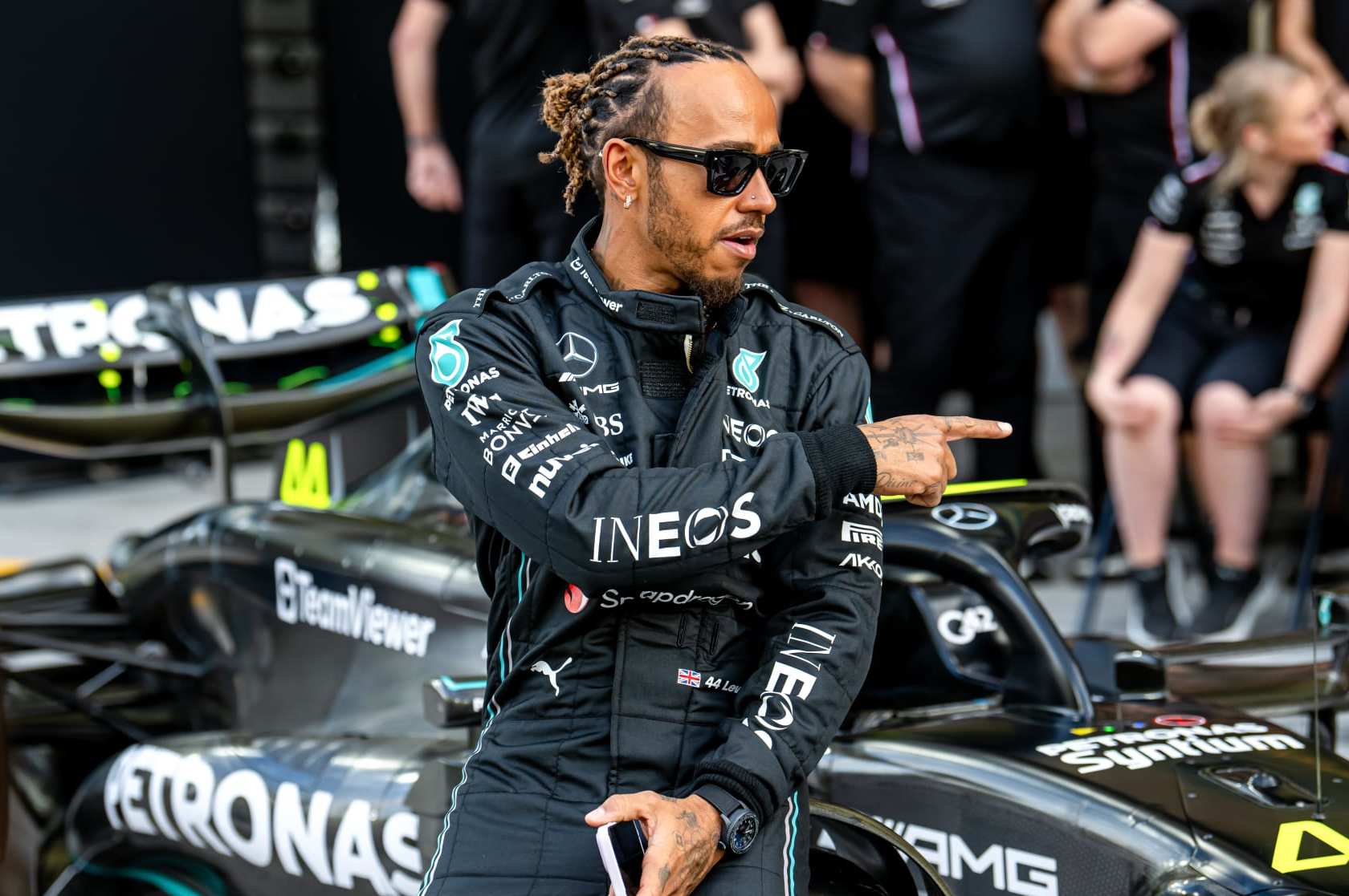 Lewis Hamilton Calls for Return of Manual Gearboxes and Gravel Traps to Rekindle F1's Old School Challenge