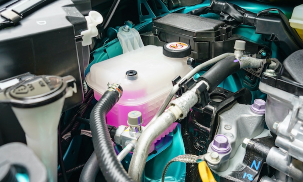 Maintain Vehicle Longevity with Proper Car Cooling System Care and Coolant Management