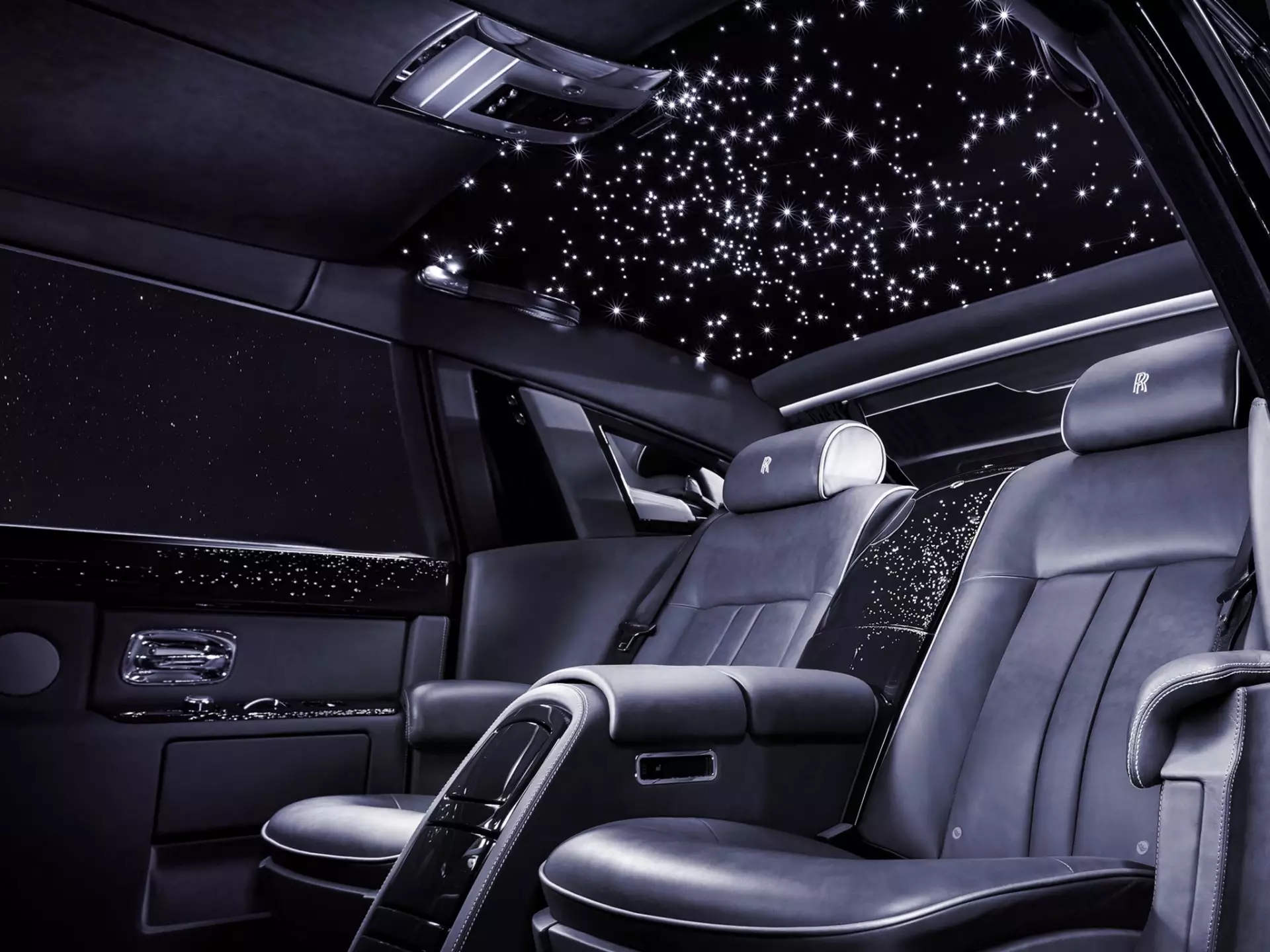 Rolls Royce Wraith – Starlight Headliner