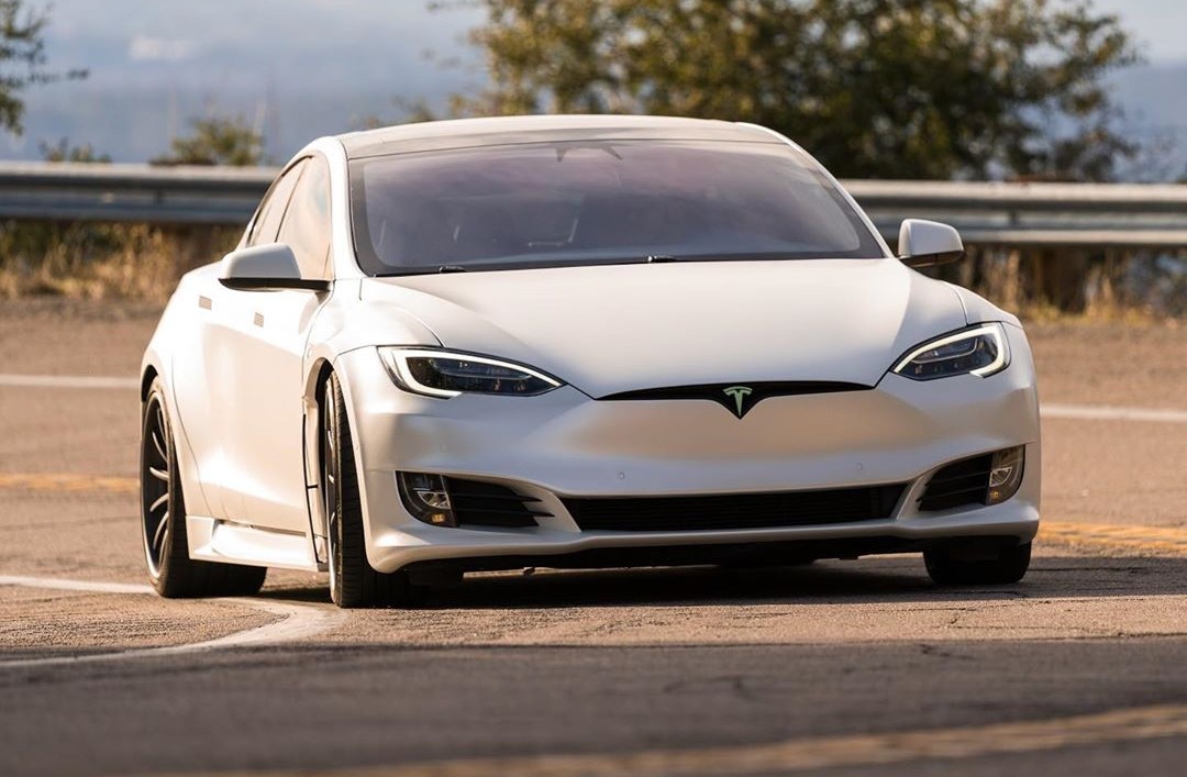 Tesla Model S Long Range