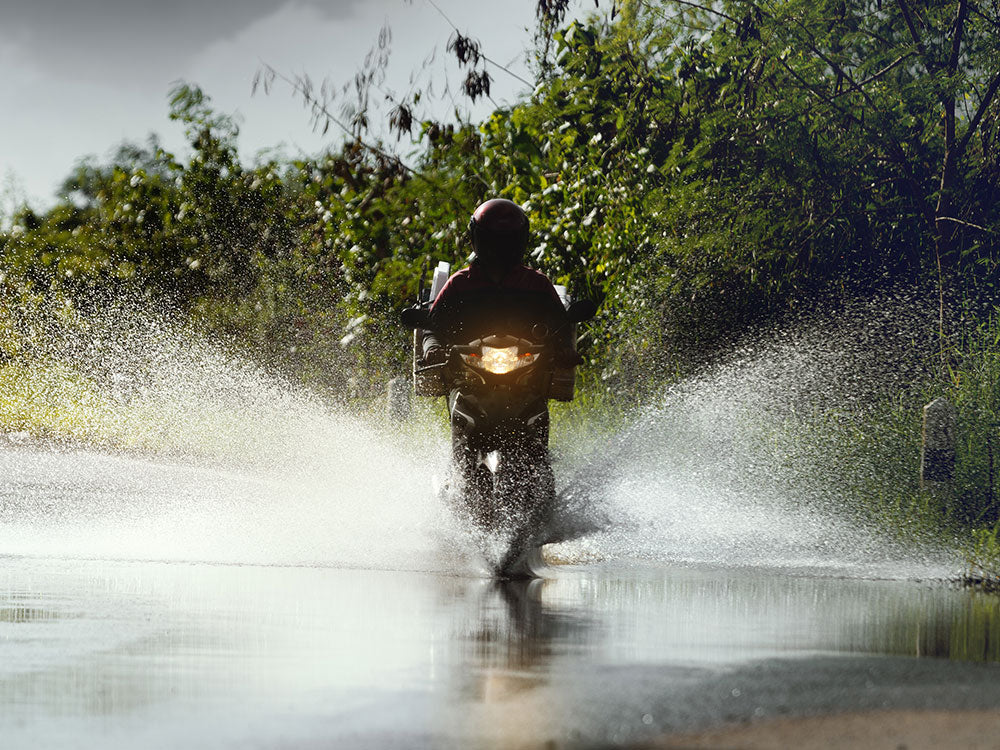 10 Tips for Protecting Your Motorcycle from Rust and Ensuring Safety on Rainy Days