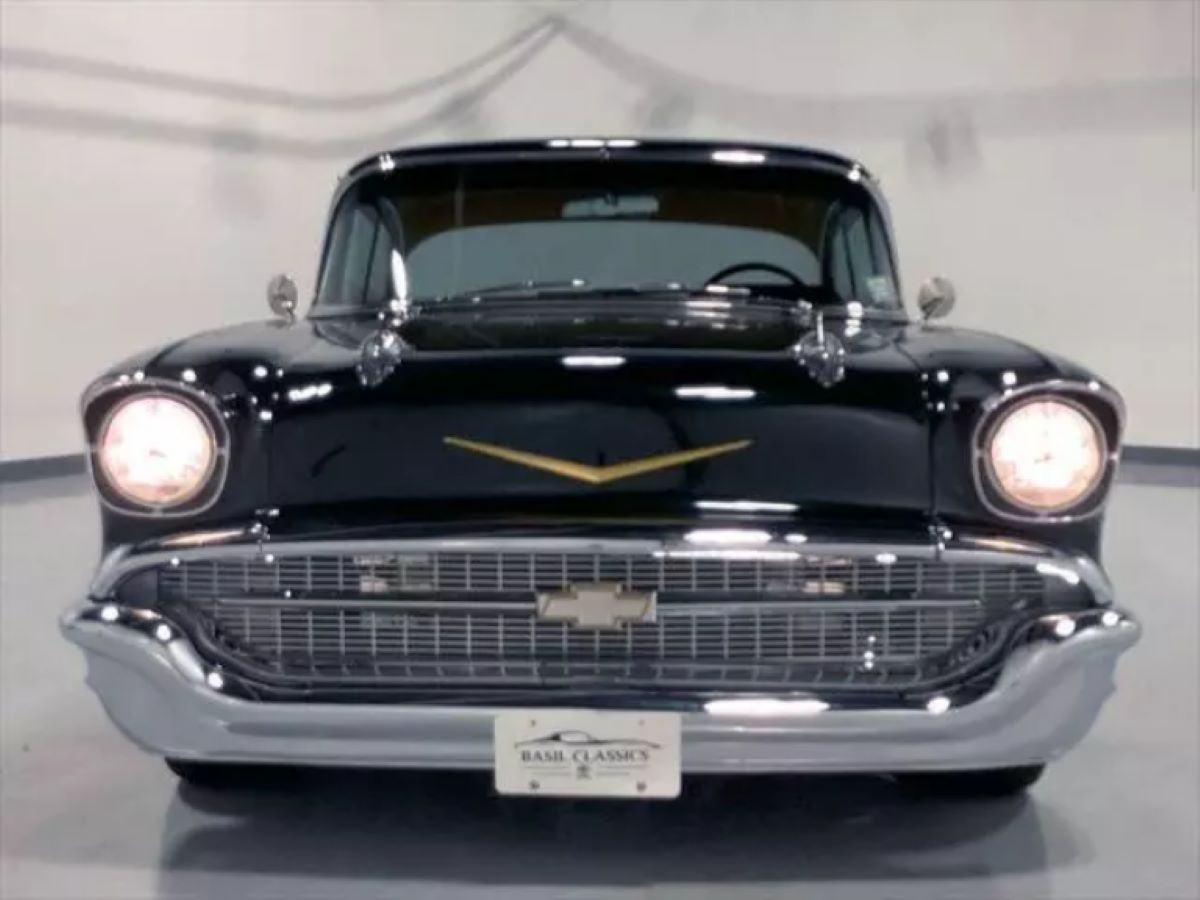 1957 Chevrolet Bel Air 2