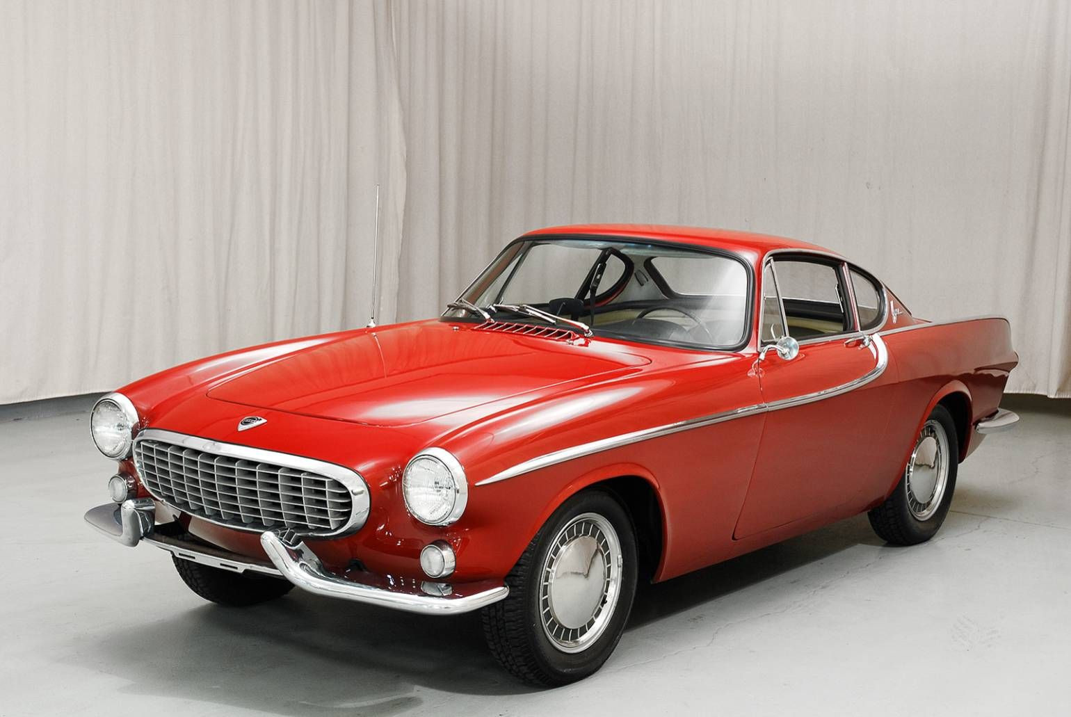 1961 1972 Volvo P1800