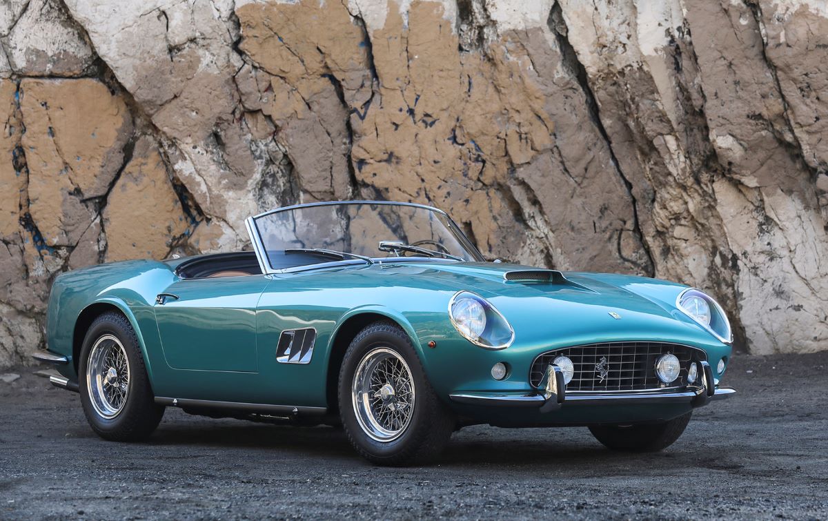 1962 Ferrari 250GT SWB California Spyder (Covered Headlights)