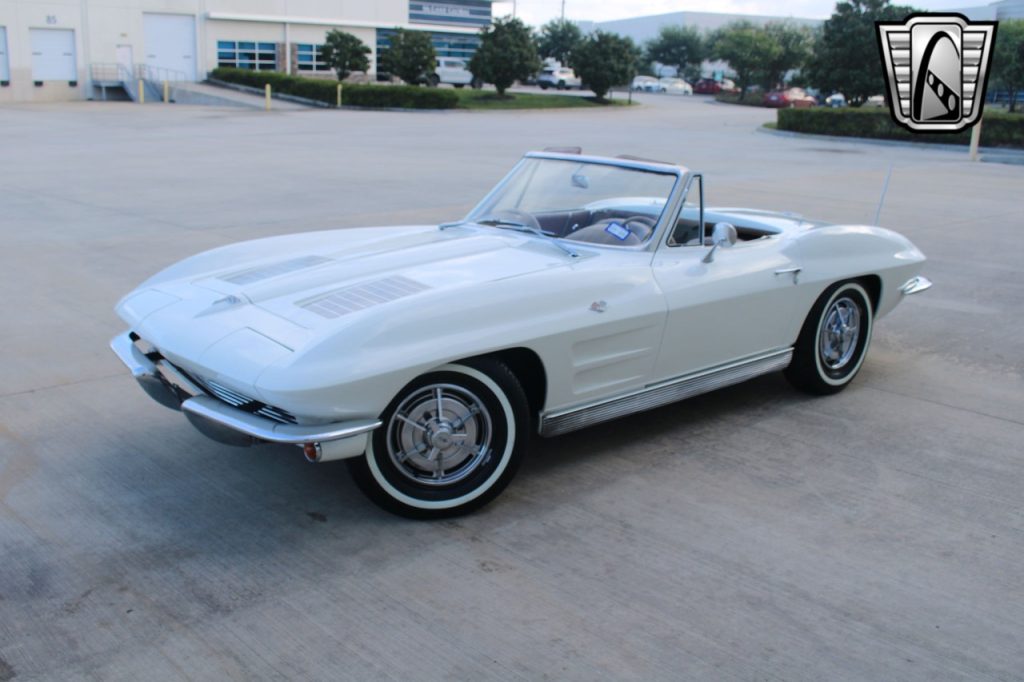 1963 Corvette Convertible 1