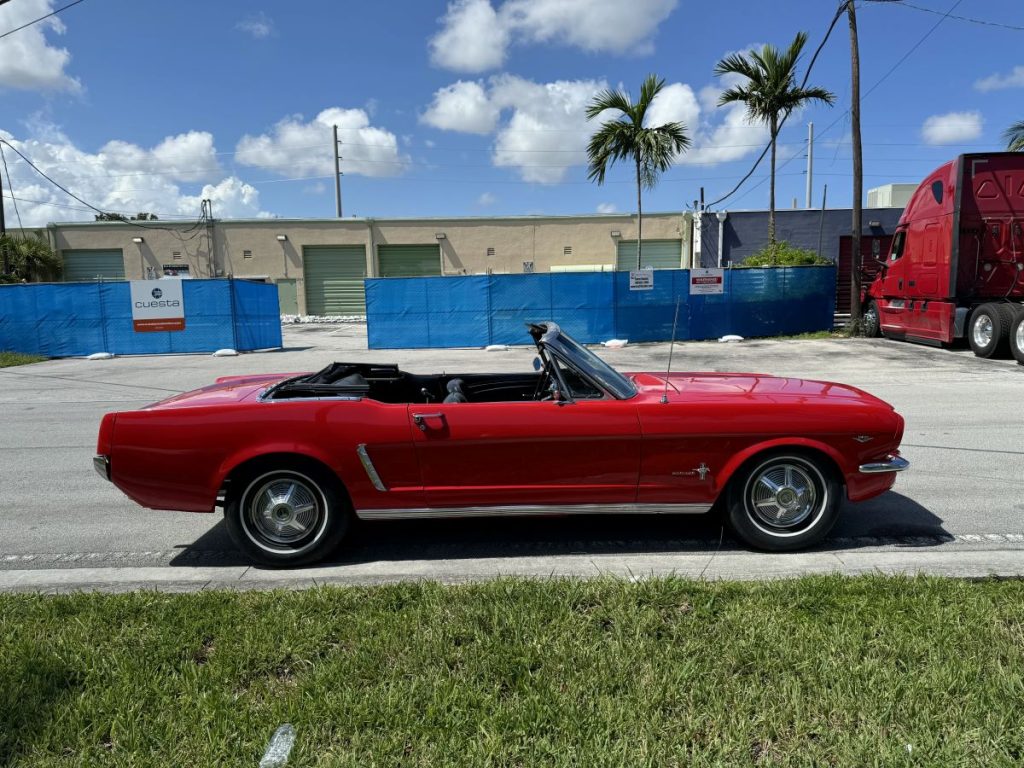 1965 Ford Mustang Convertible 1