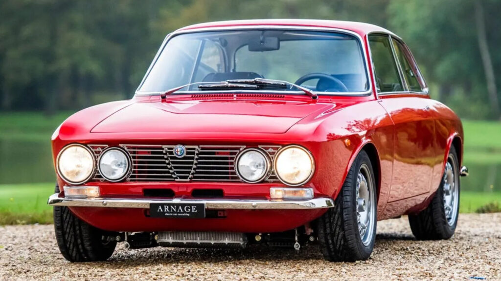 1968 Alfa Romeo GTAm Tribute Alfaholics 2000