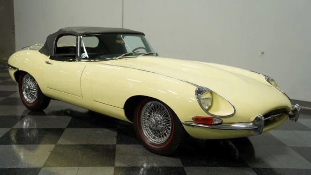 1968 Jaguar E Type Coupe 2