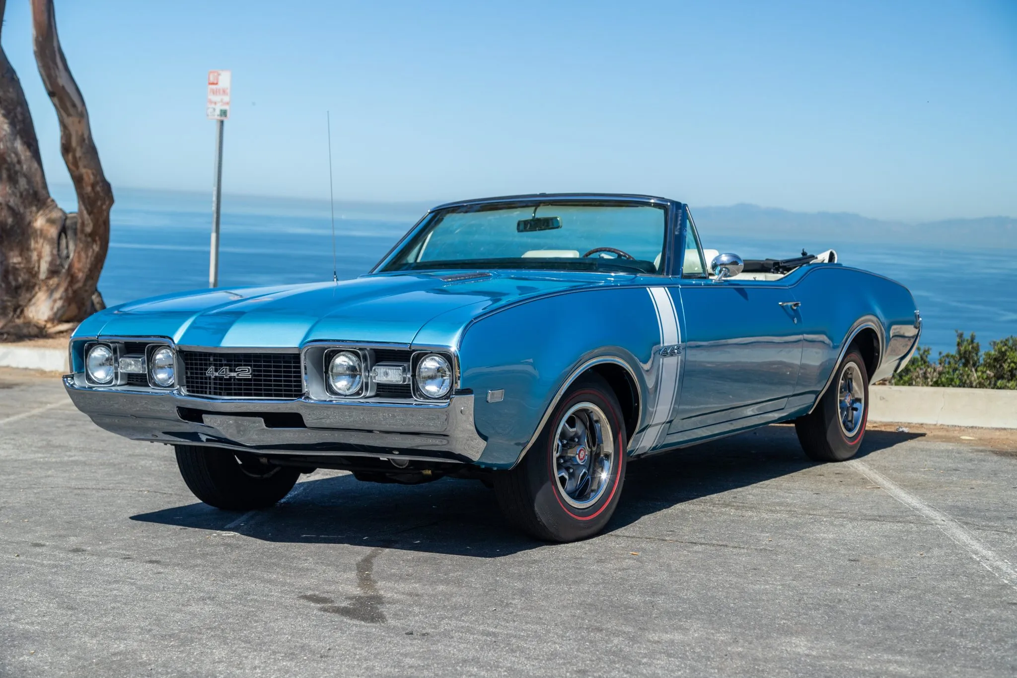 1968 Oldsmobile 4 4 2 Convertible