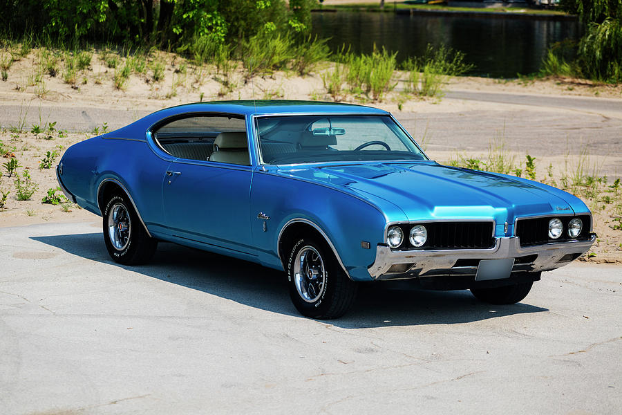 1969 Oldsmobile Cutlass