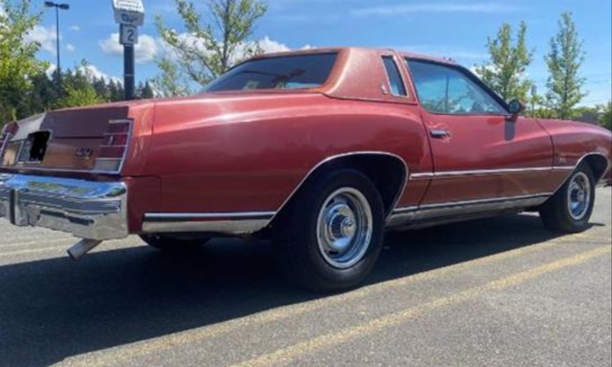 1977 Chevrolet Monte Carlo Landau1