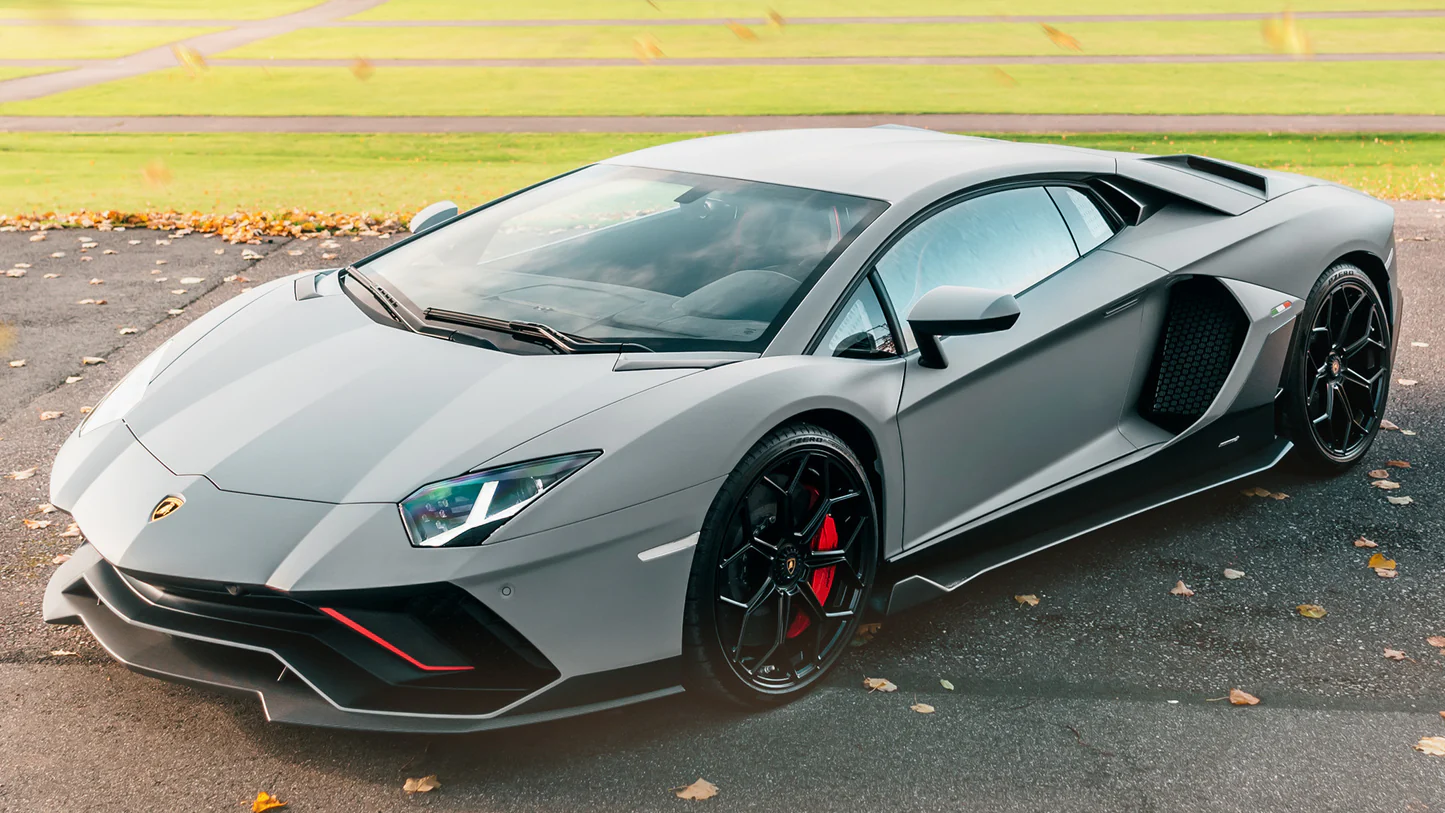 2021 Lamborghini Aventador LP 780