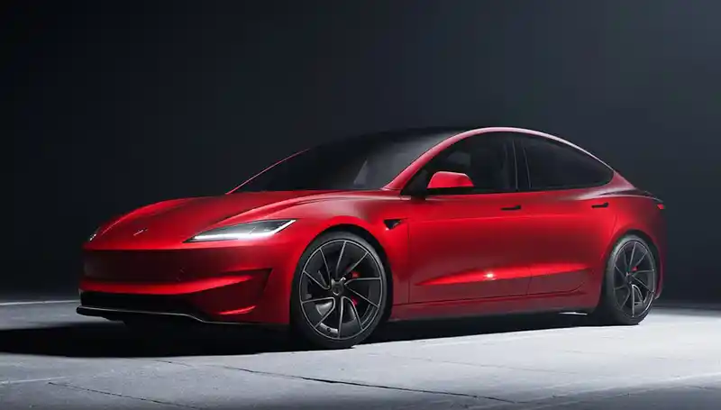 2025 Tesla Model 3