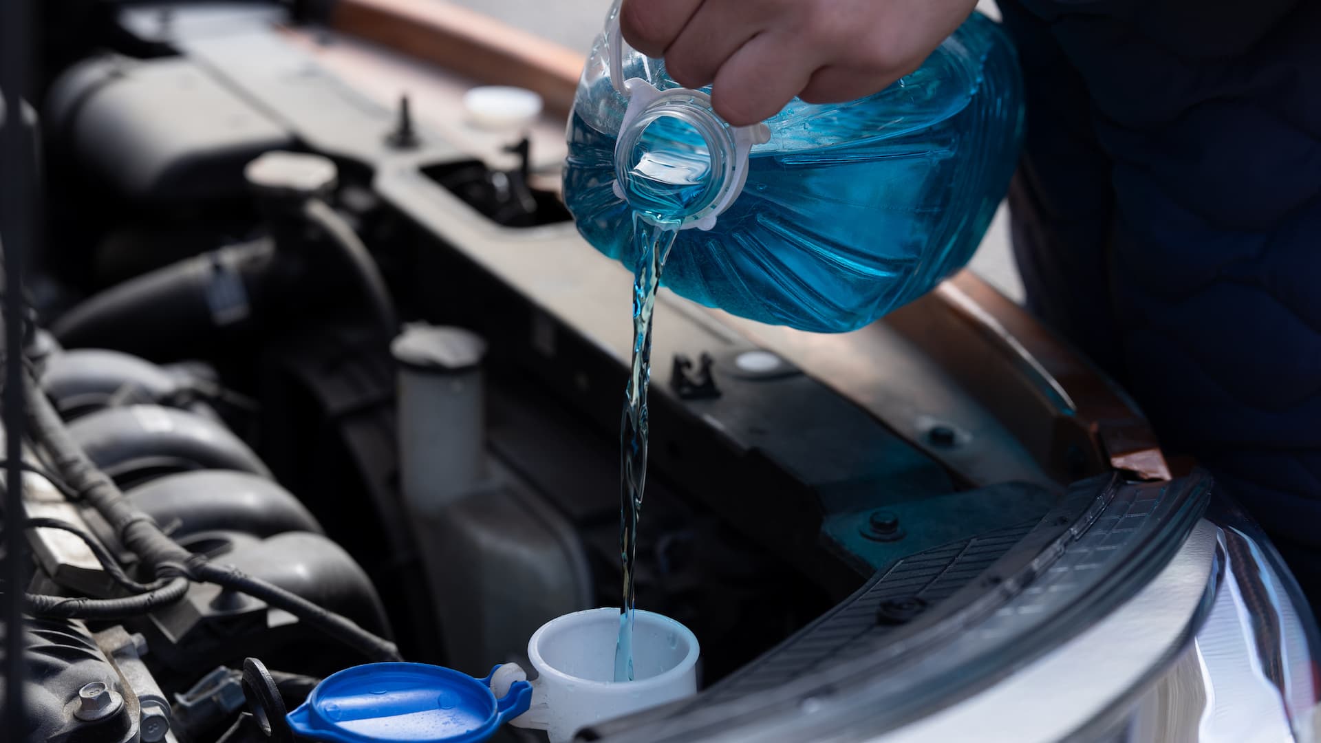 6 Essential Car Fluids to Check Regularly and How to Maintain Them for Peak Performance