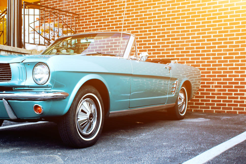 6 Reasons Classic Cars Are Increasing in Value and Becoming Coveted Investments