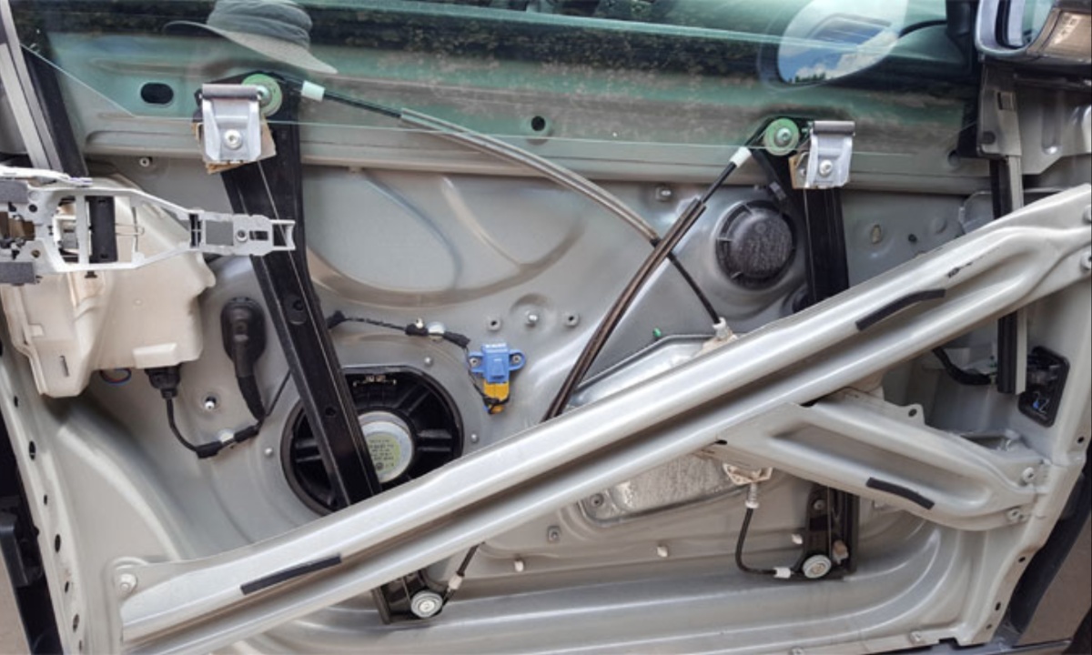 7 Steps to Diagnose and Repair Car Window Regulators for Smooth and Reliable Operation (3)