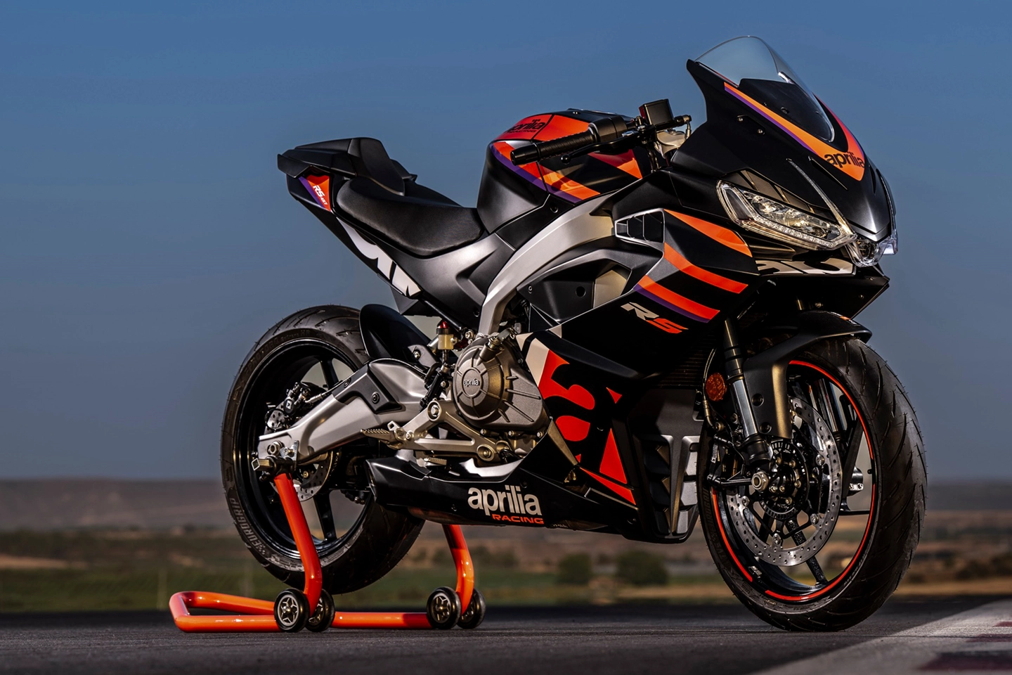 Aprilia RS457