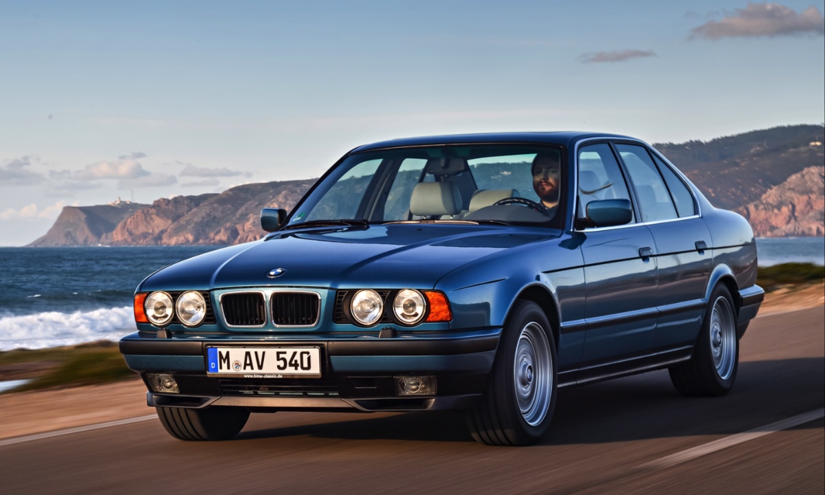 BMW 5 Series (E34)