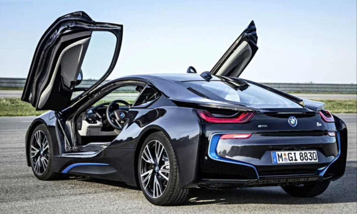 BMW i8