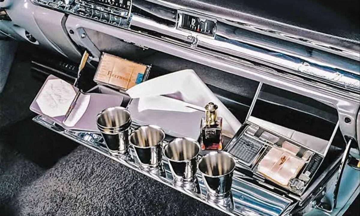 Cadillac Eldorado Brougham’s Magnetic Tumblers Spill Free Luxury