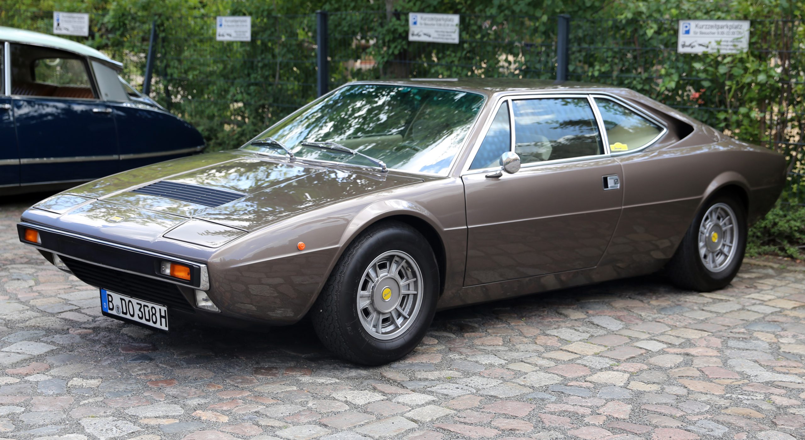 Ferrari Dino 308GT4