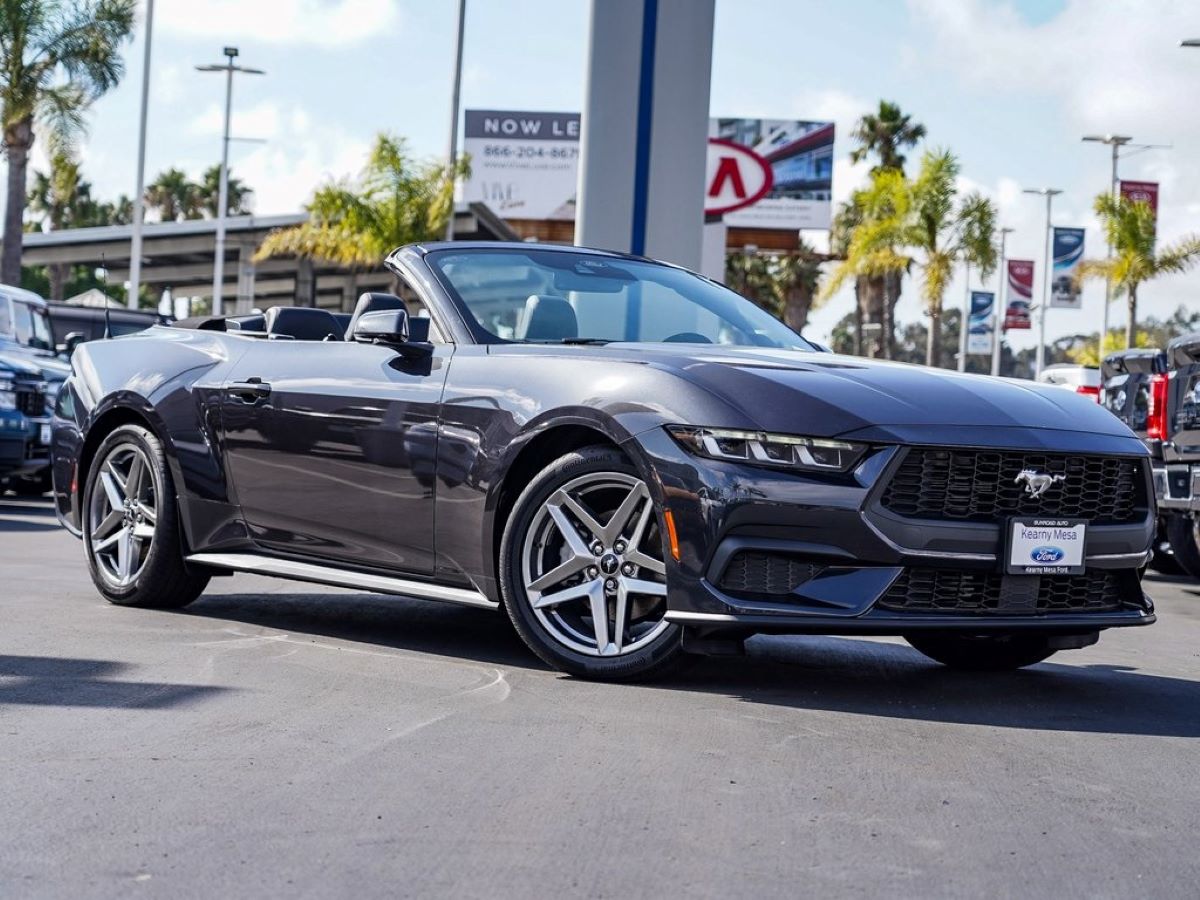 Ford Mustang EcoBoost Convertible