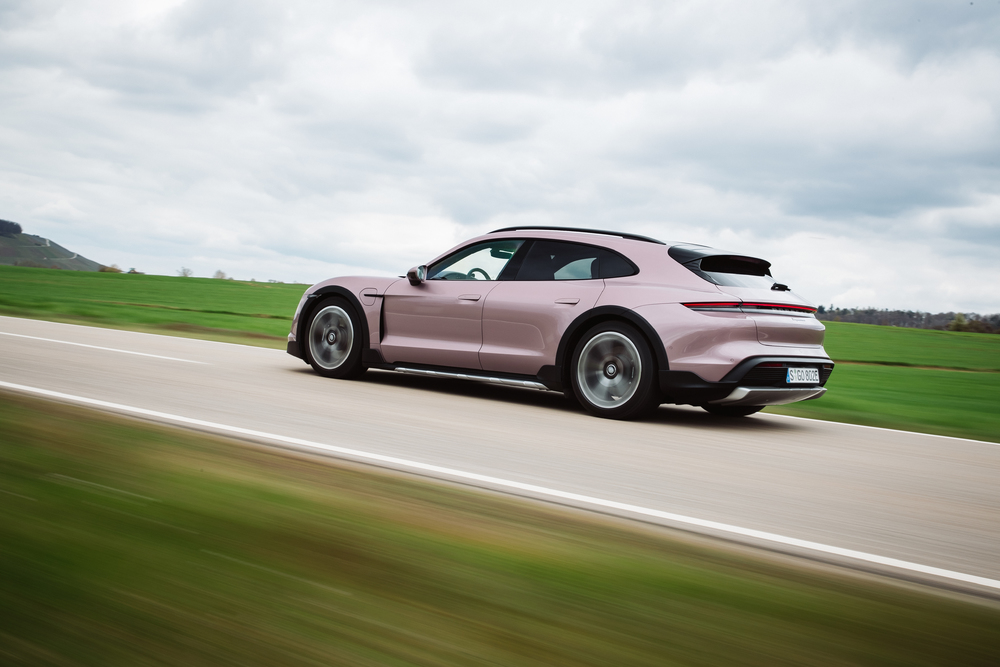 Frozen Berry Metallic (Porsche)