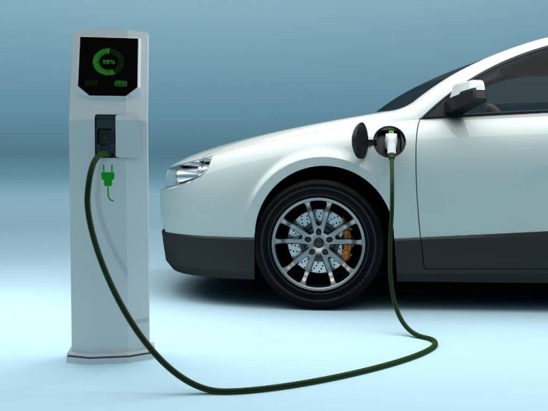 How Electric Vehicle Batteries Affect the Environment and Efforts to Improve Sustainability in Production