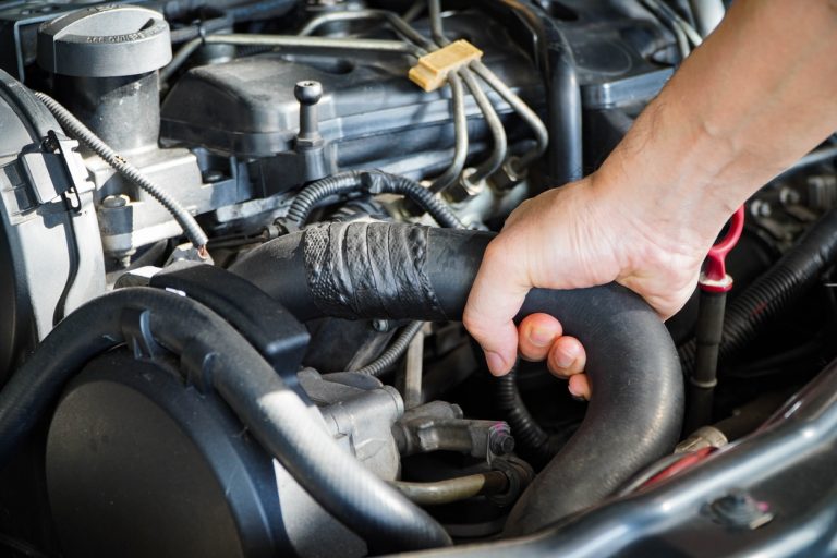 How to Repair a Cracked or Leaking Car Radiator Hose2