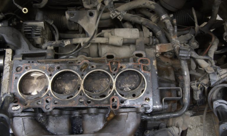 How to Replace a Head Gasket and Save Money with Proper Tools and Careful Attention (2)