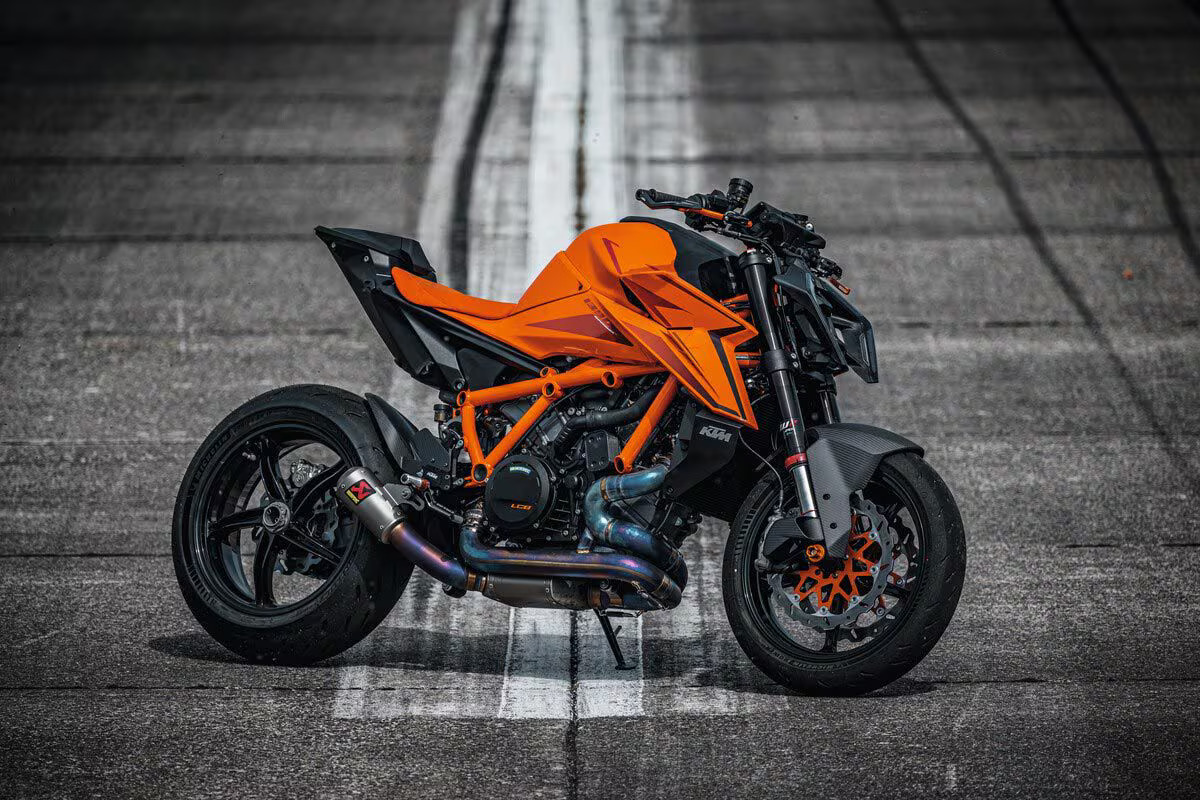 KTM 1390 Super Duke R Evo