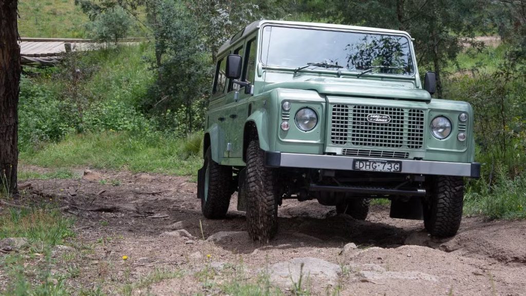 Land Rover Defender Heritage Edition (2015–2016)