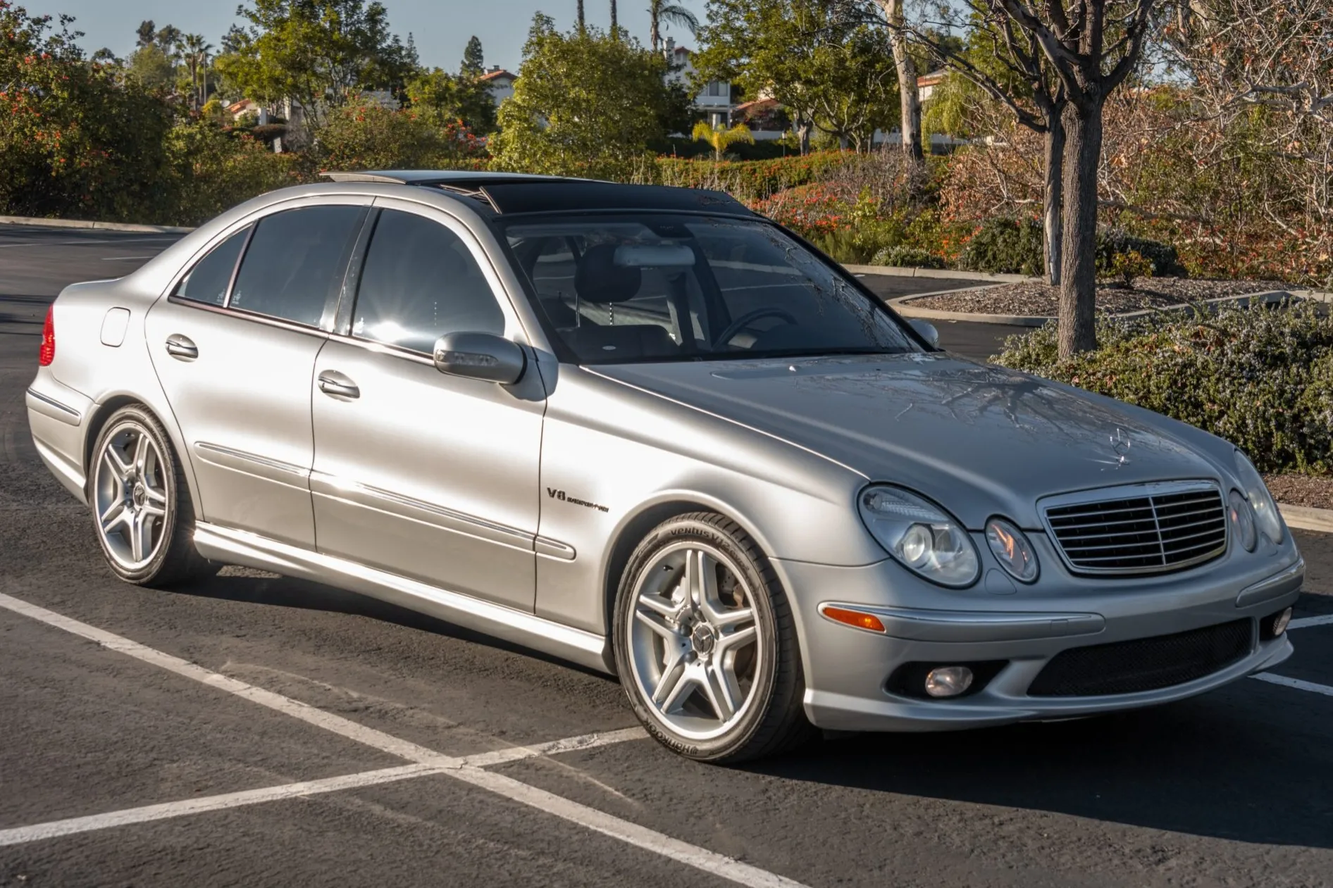 Mercedes E55 AMG