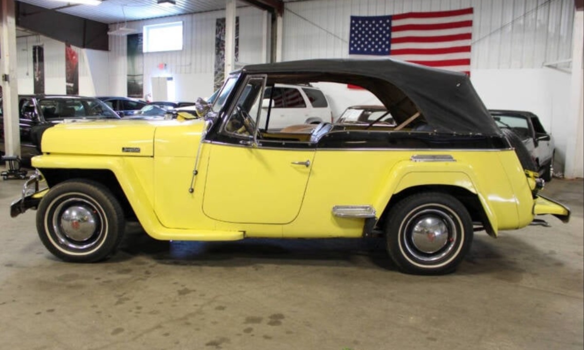 1948 Willys Jeepster1