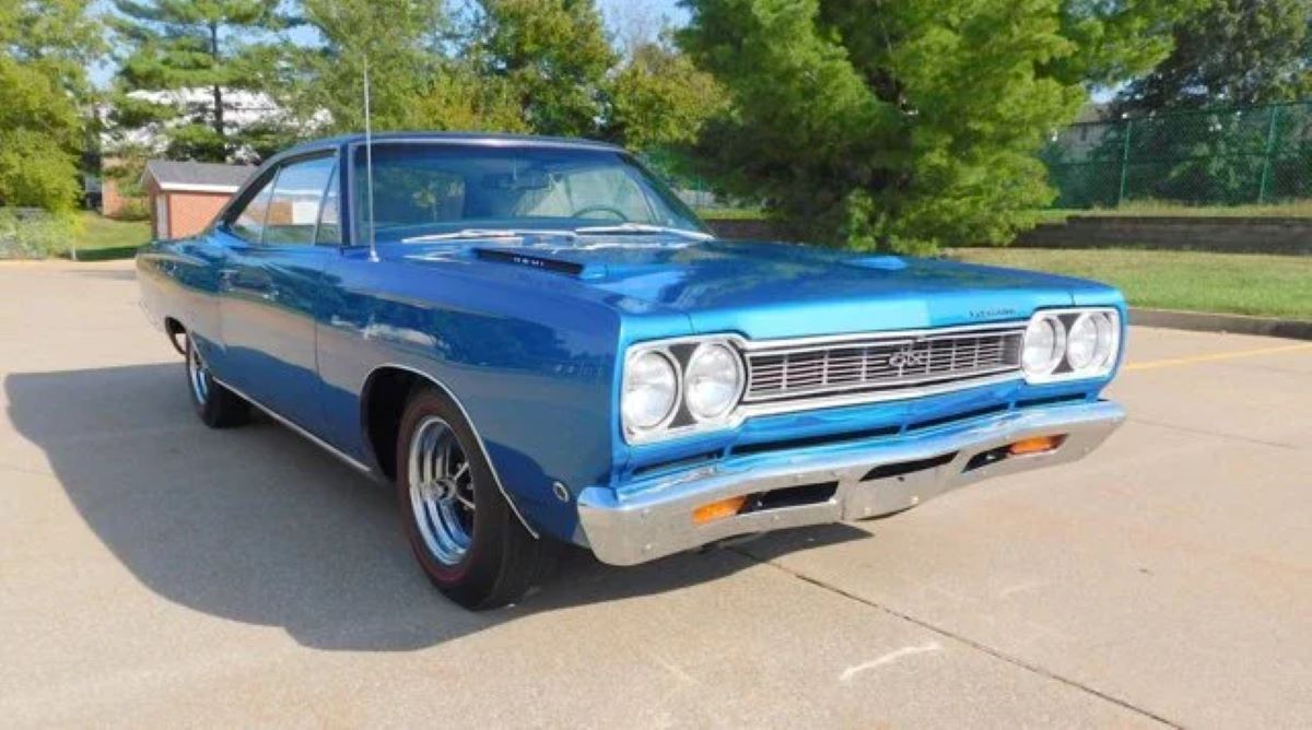 1968 Plymouth GTX 1