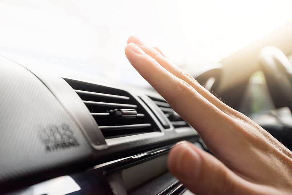 5 Signs Your Car’s Air Conditioning Needs Repair and How to Address Them