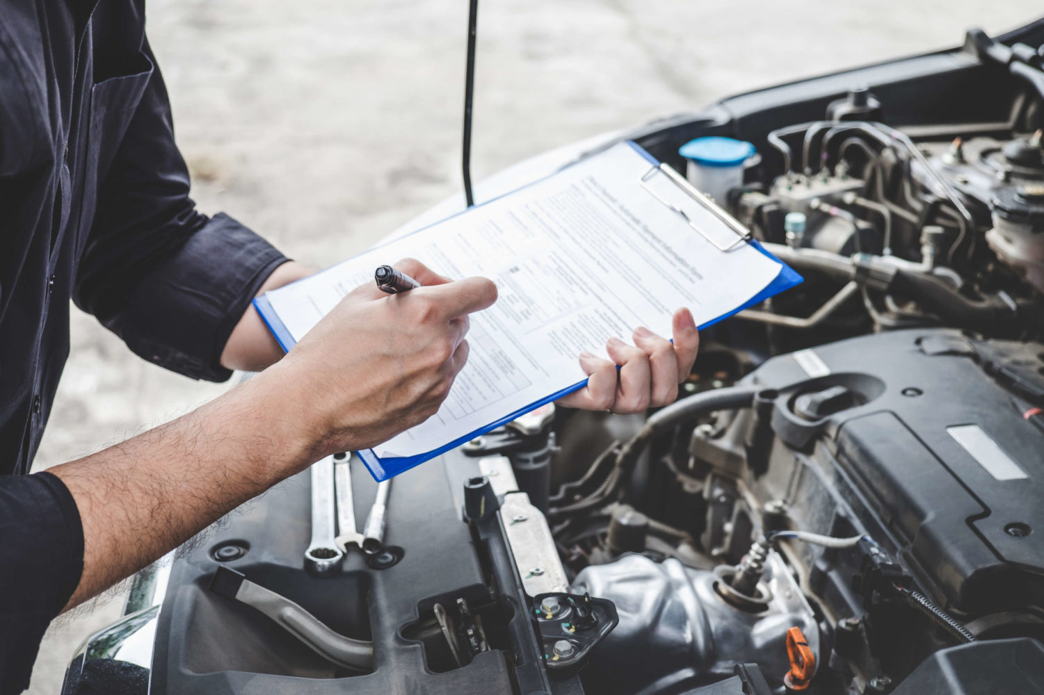 7 Essential Car Maintenance Tips to Avoid Costly Repairs