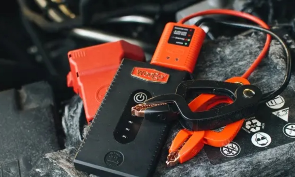 8 Best Portable Jump Starters for Emergencies and Long Road Trips