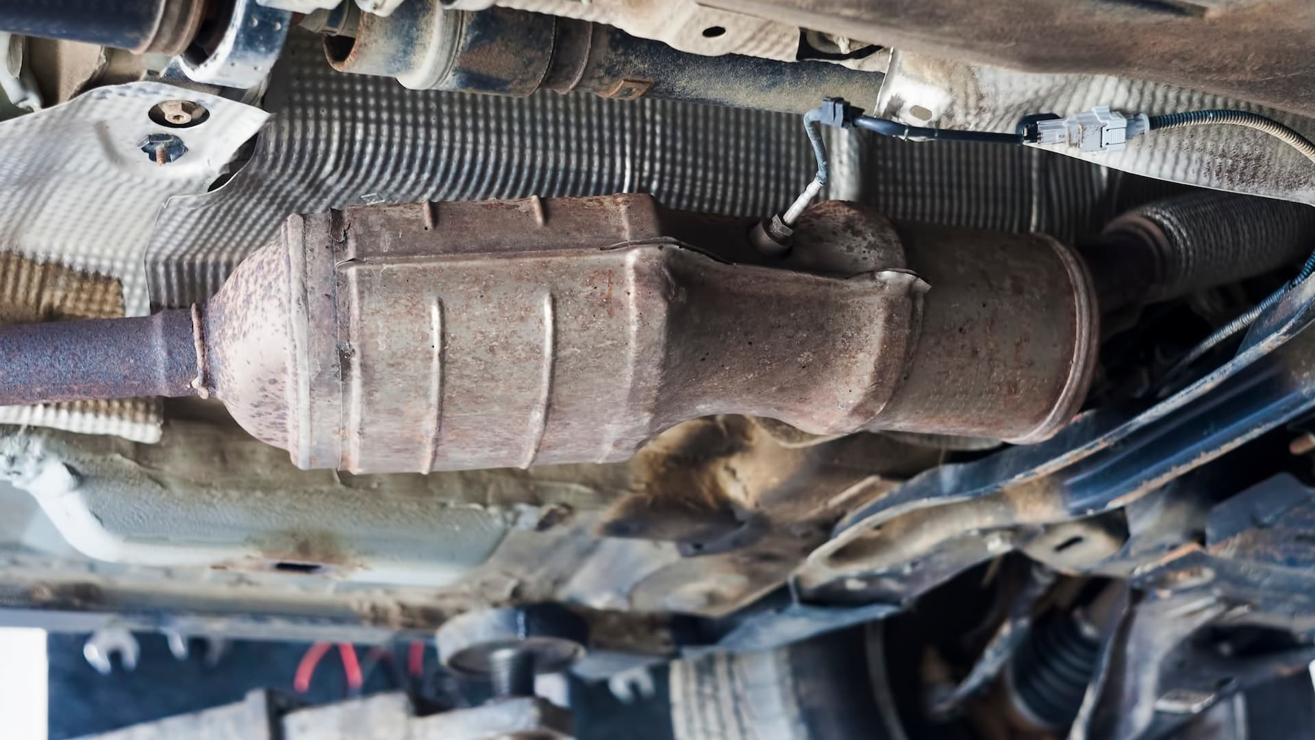 9 Warning Signs of Catalytic Converter Failure and How to Extend Its Lifespan