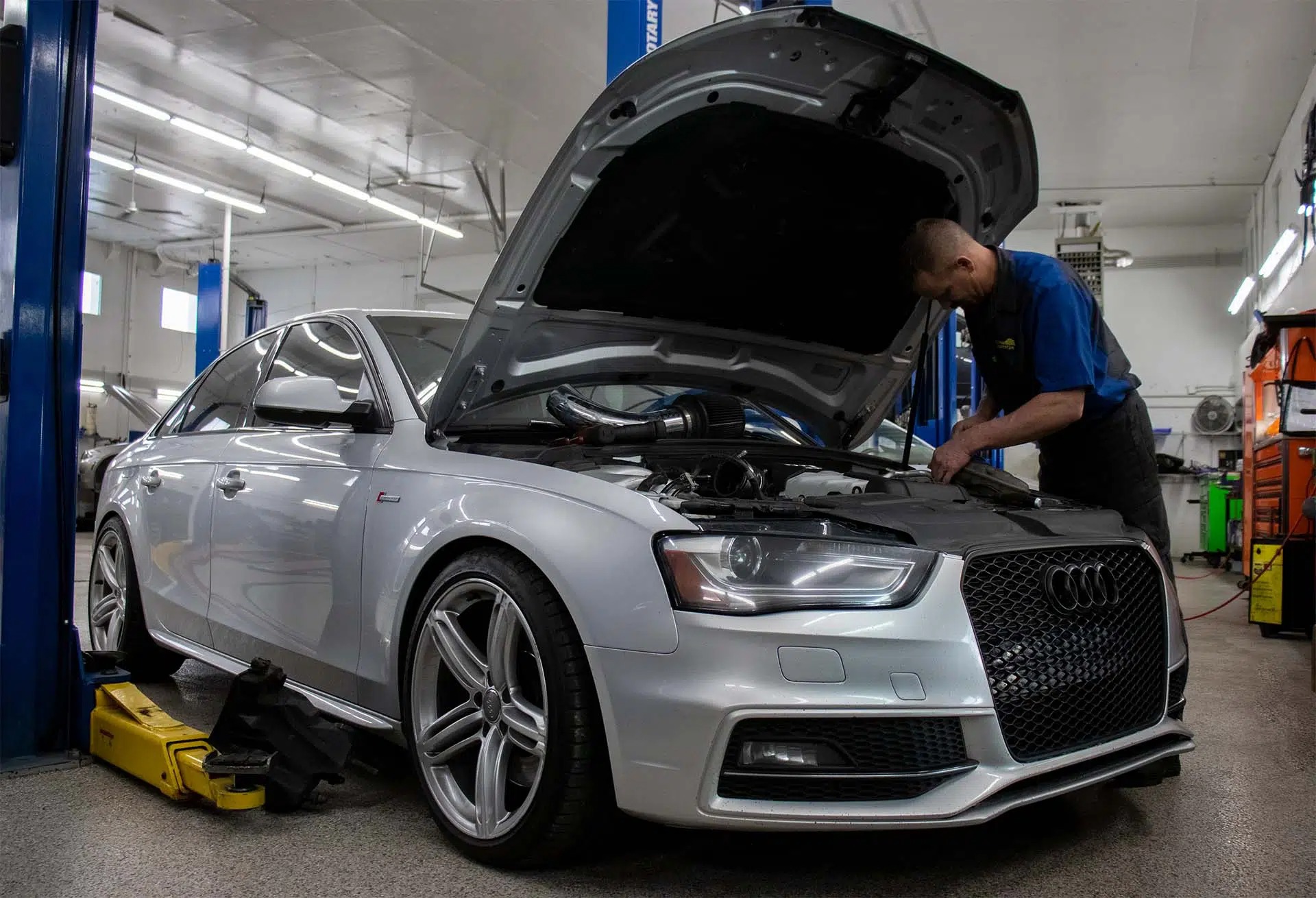 Audi Repair Shop