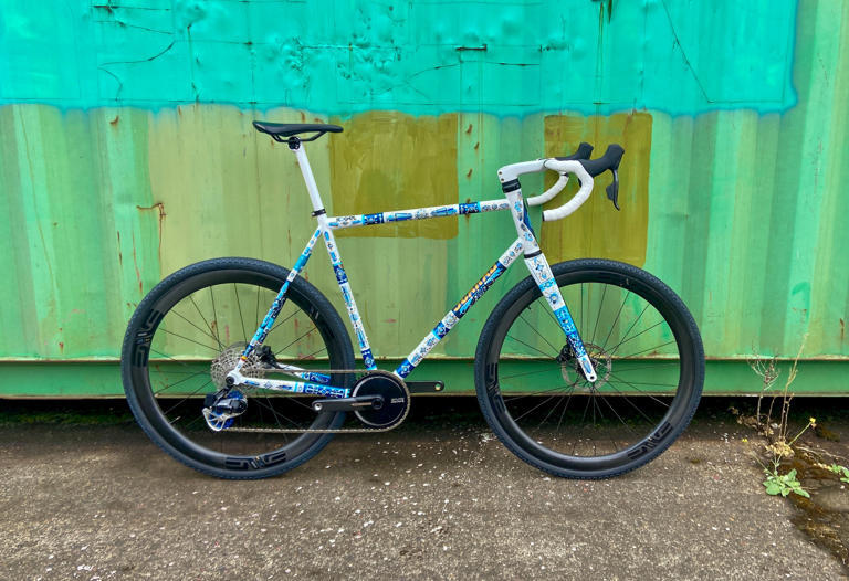 Controversy Erupts as Factor Bikes Faces Branding Dispute with Scarab Cycles