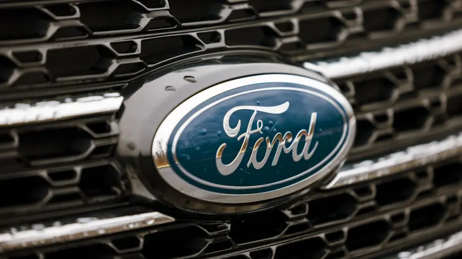 Fire Risk Prompts Ford to Recall 100,000 Vehicles and Expand SUV Recall Amid Safety Concerns1