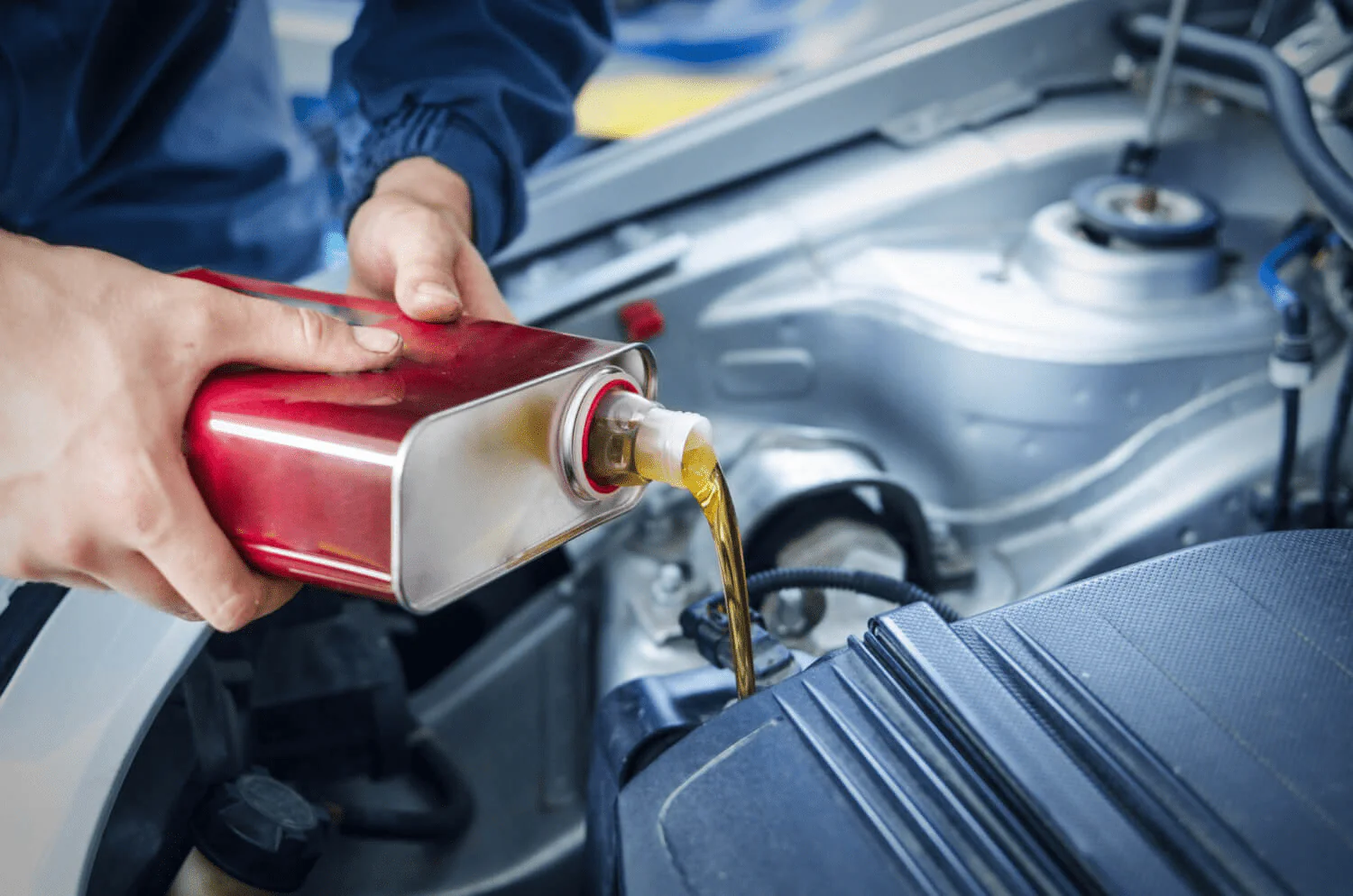 How to Choose the Right Engine Oil for Optimal Car Performance and Longevity