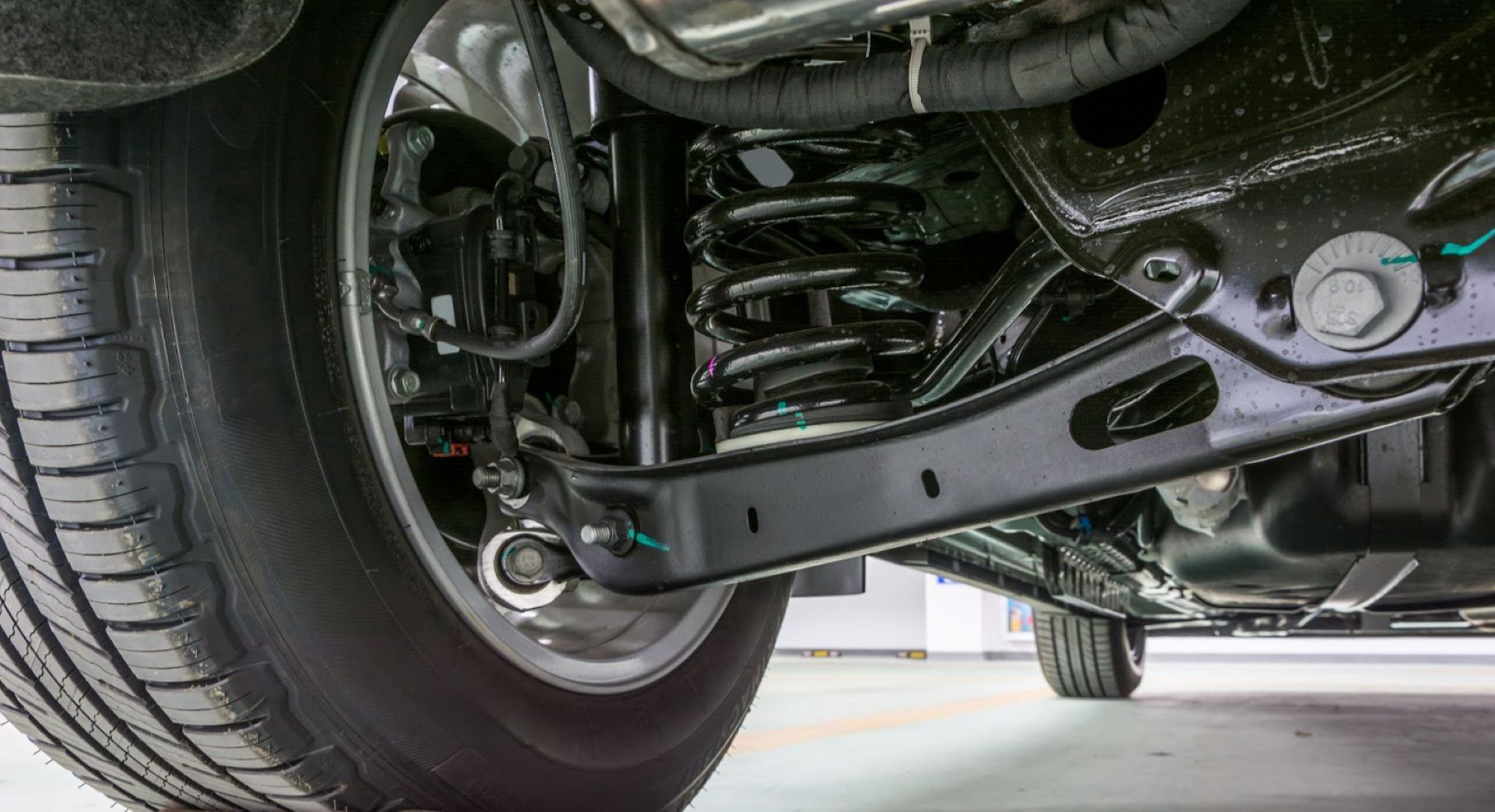 How to Maintain and Extend the Life of Your Car’s Suspension System for Safety and Comfort1