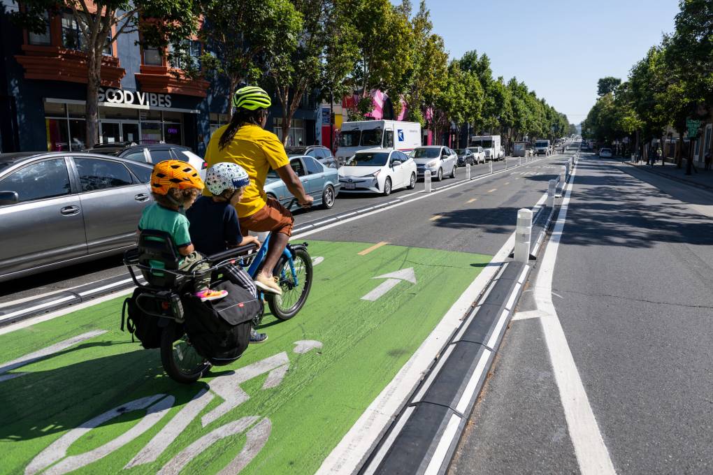 SFMTA Replaces Controversial Center Running Bike Lane on Valencia Street with Side Running Design1