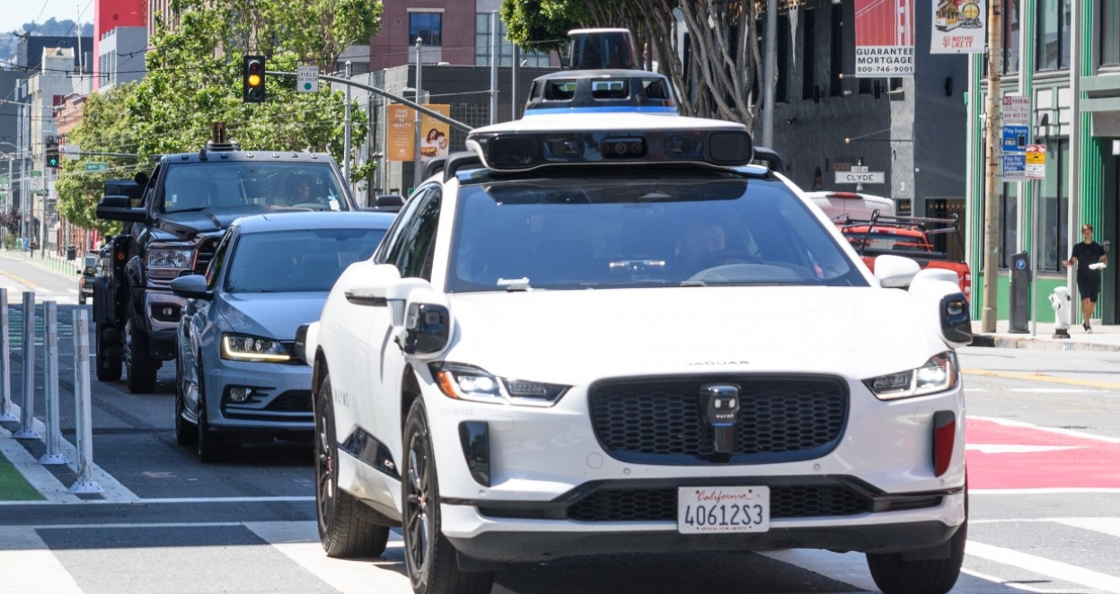 San Francisco Launches Pilot Program for Autonomous Car Regulations