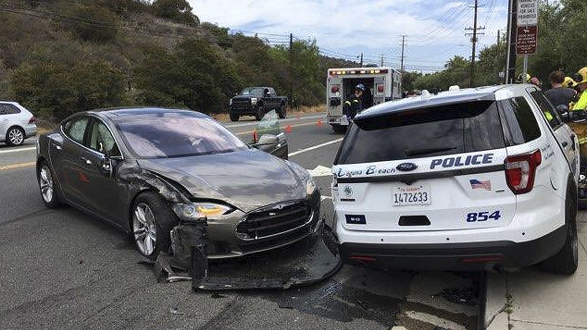 Tesla Autopilot crash