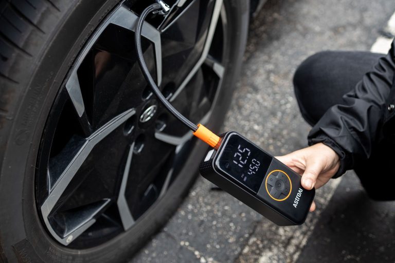 Top Rated Portable Tire Inflators for Emergencies and Everyday Use